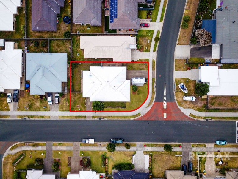 1 & 2 /10 Lagoon Road, Burpengary QLD 4505