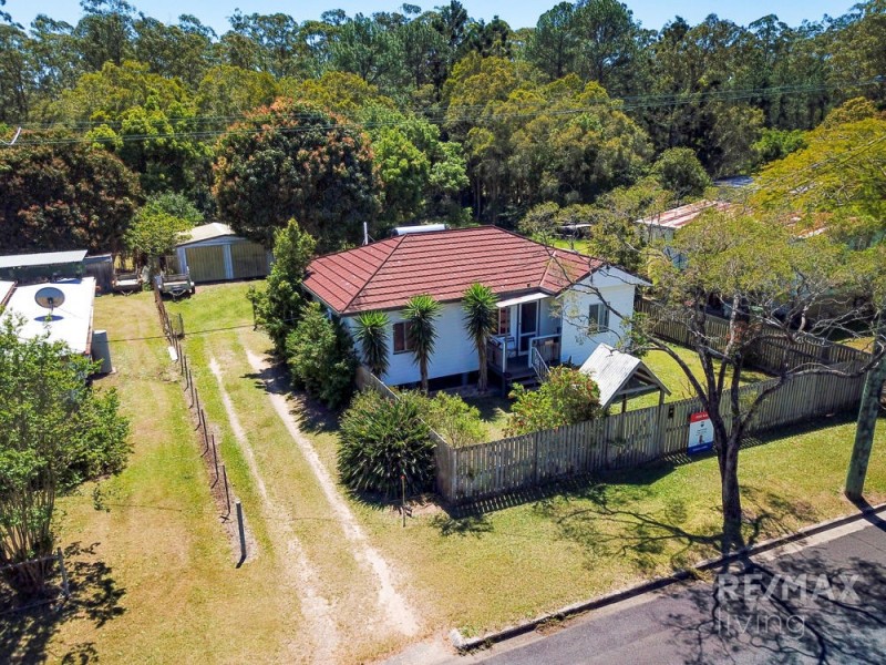 33 George Street, Woodford QLD 4514