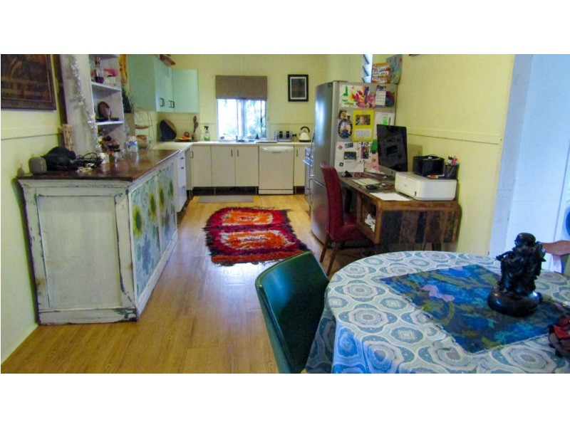 33 George Street, Woodford QLD 4514