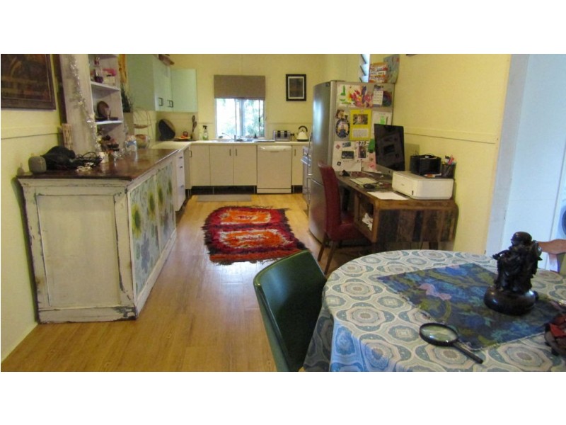 33 George Street, Woodford QLD 4514