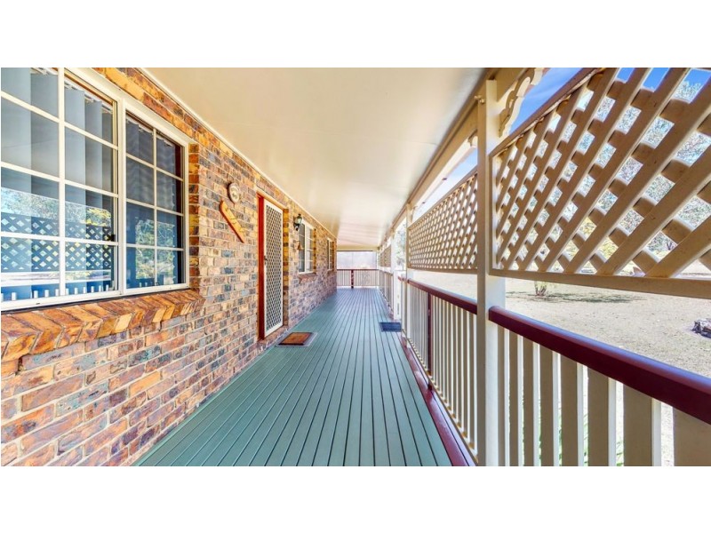 55 Janice Court, Blackbutt QLD 4306