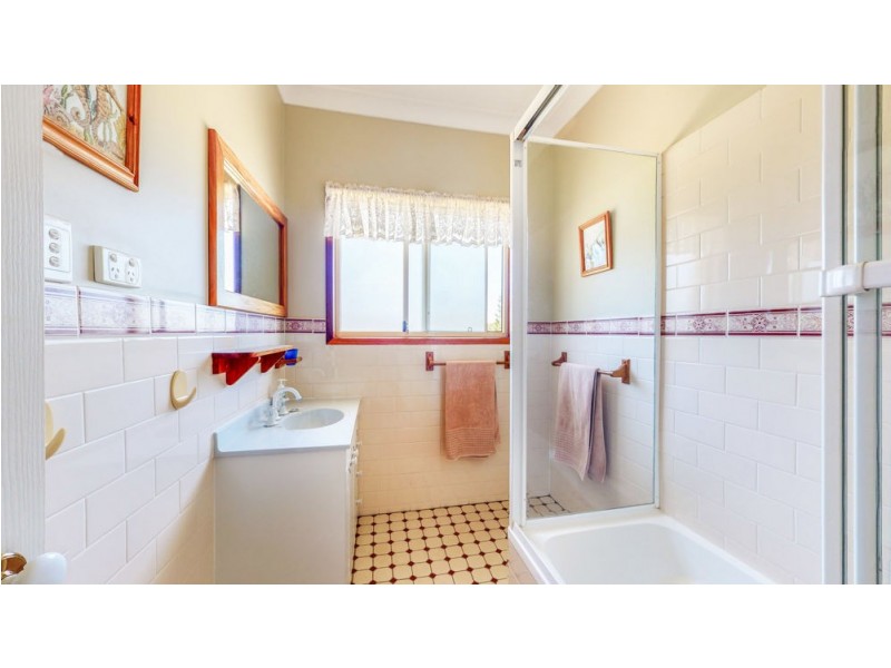 55 Janice Court, Blackbutt QLD 4306