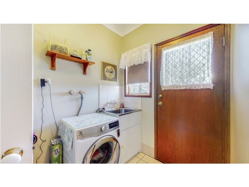 55 Janice Court, Blackbutt QLD 4306