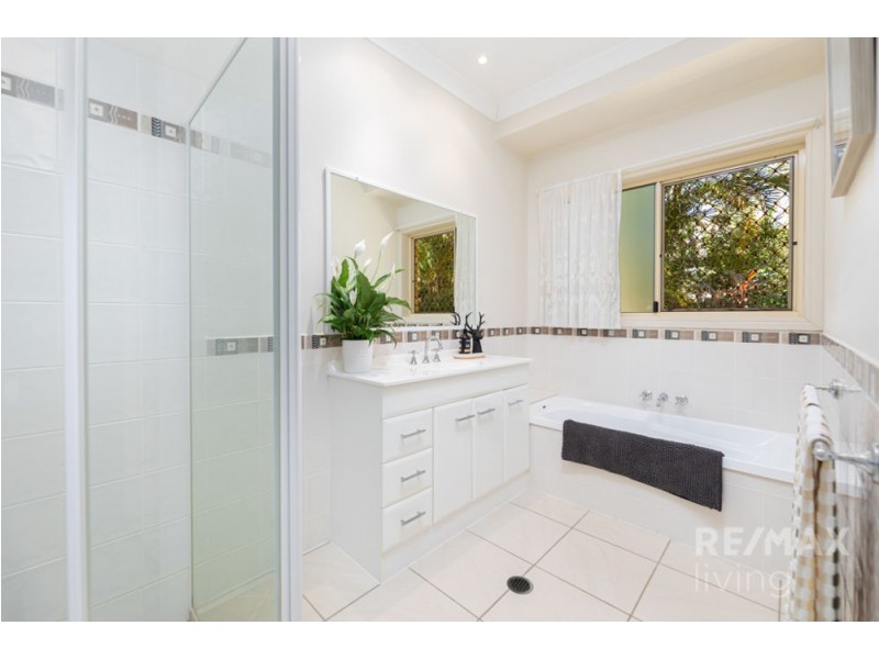 614-616 Oakey Flat Road, Burpengary QLD 4505