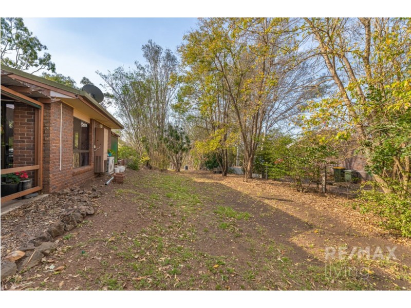 9 Stanley Drive, Villeneuve QLD 4514