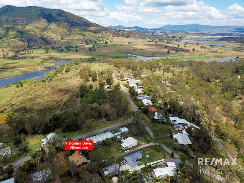 9 Stanley Drive, Villeneuve QLD 4514