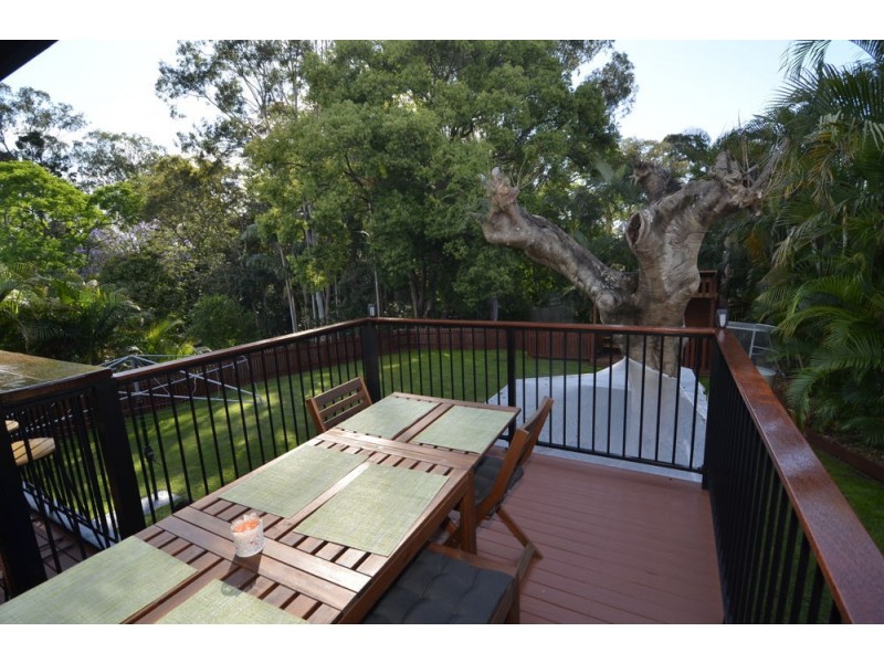 10 Hillcrest Avenue, Caboolture QLD 4510