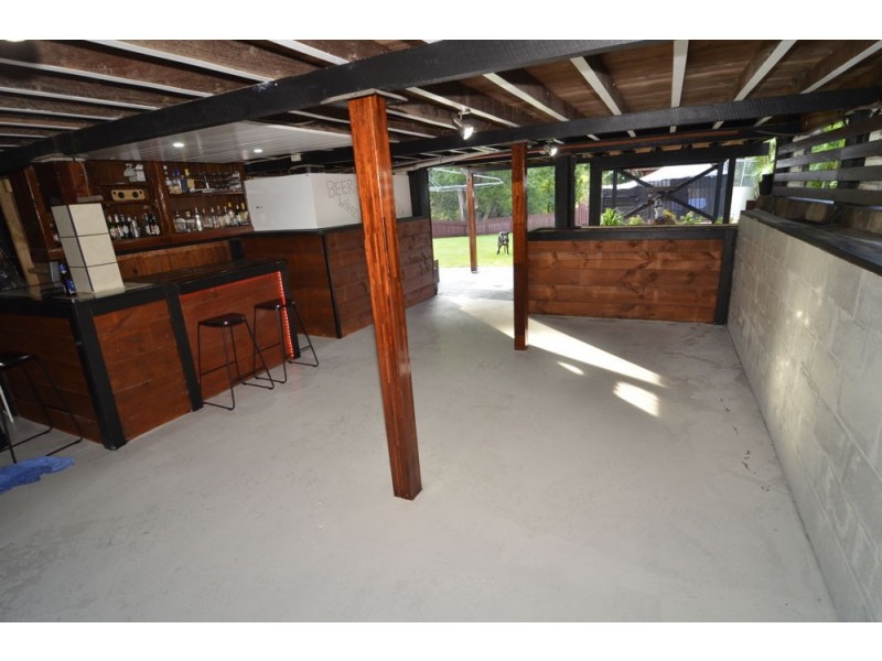 10 Hillcrest Avenue, Caboolture QLD 4510