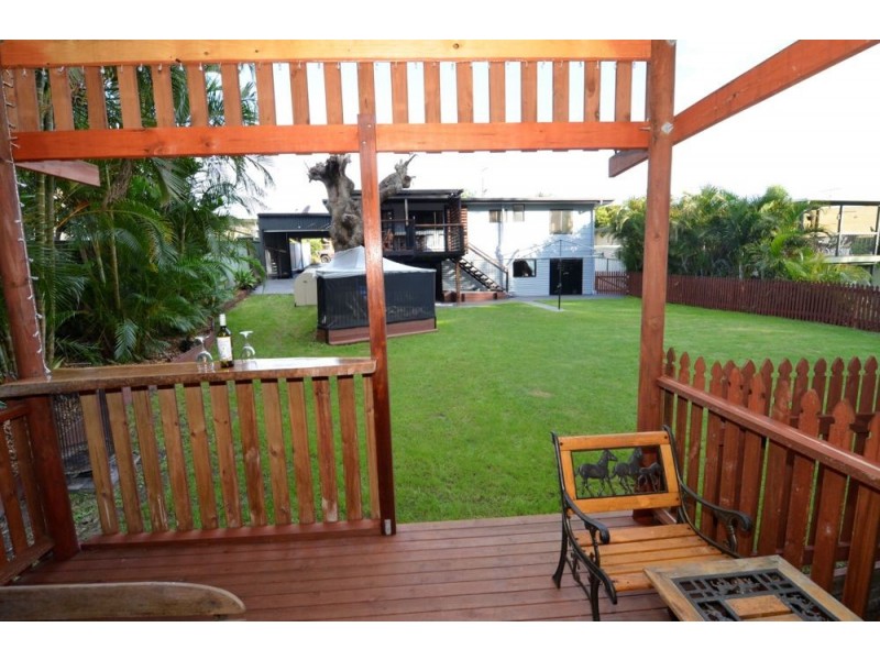 10 Hillcrest Avenue, Caboolture QLD 4510