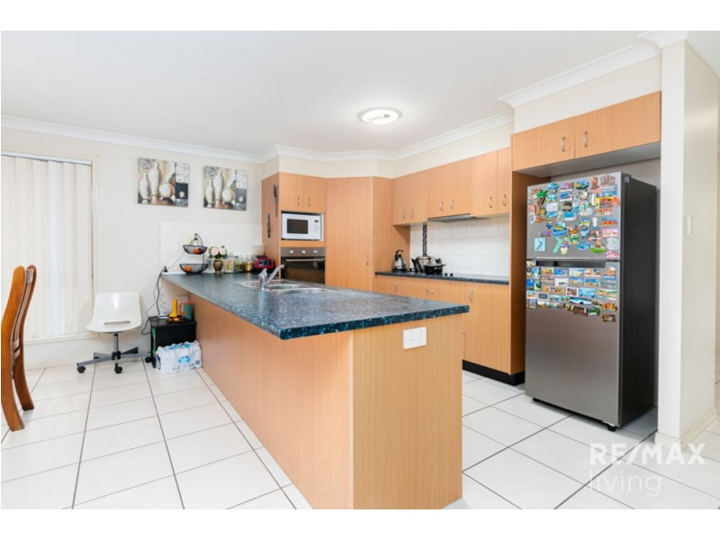 14 Settlers Rise, Woolmar QLD 4515