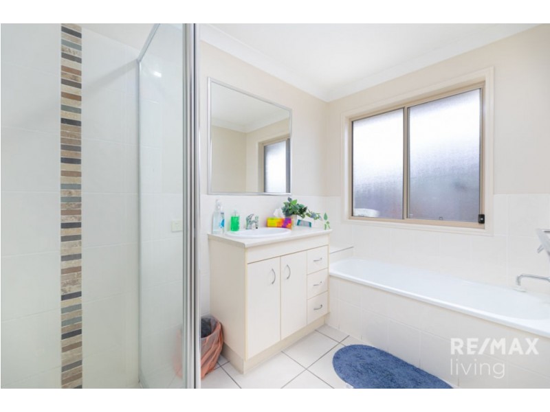 14 Settlers Rise, Woolmar QLD 4515