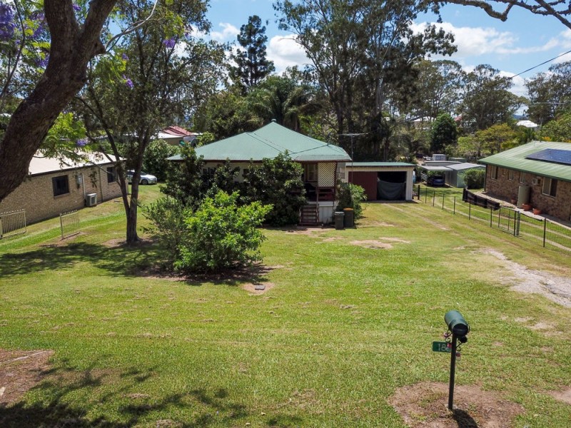 18 Brown Street, Kilcoy QLD 4515
