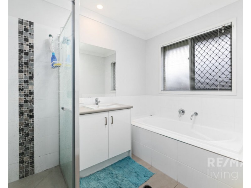 57 Settlers Rise, Woolmar QLD 4515