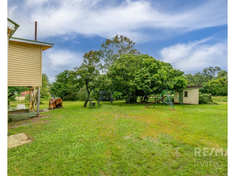 77 Seib Street, Kilcoy QLD 4515