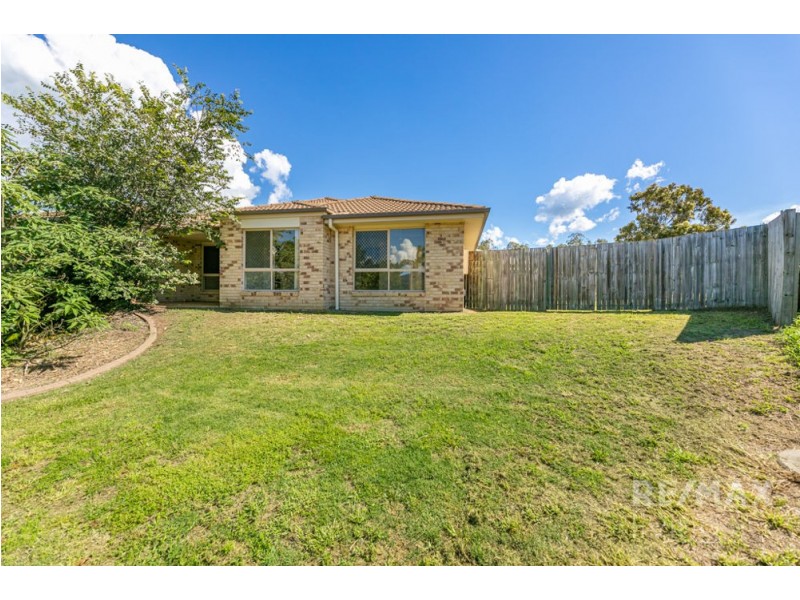9 Miriam Court, Woolmar QLD 4515