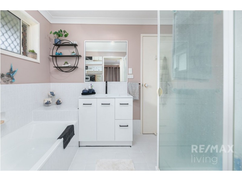 2/21 Rossini Street, Burpengary QLD 4505