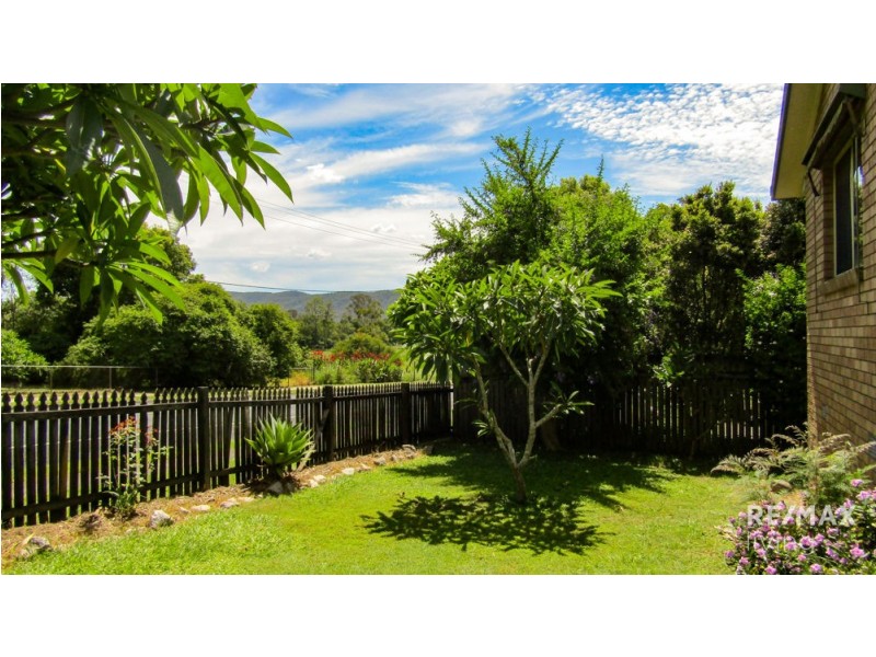 14 Kropp Road, Woodford QLD 4514