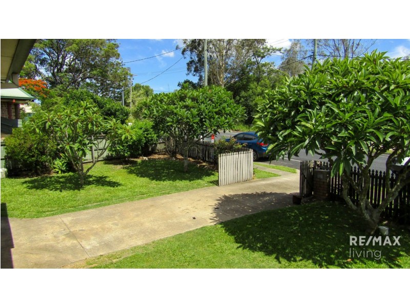 14 Kropp Road, Woodford QLD 4514