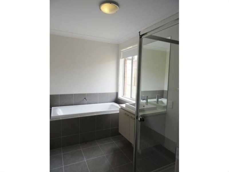 30 Thorpe Street, Burpengary QLD 4505