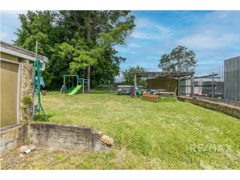 3 Bell Street, D’aguilar QLD 4514