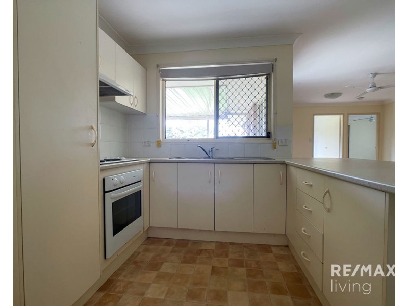 8 Woodbridge Court, Morayfield QLD 4506