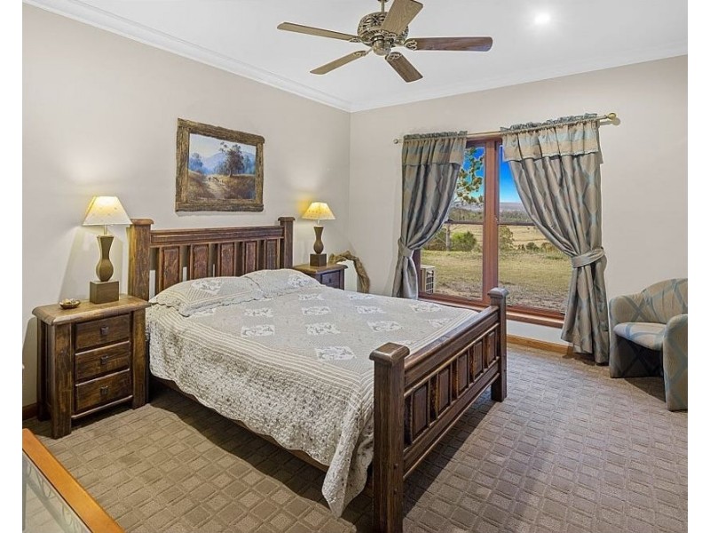 480 Cove Road, Stanmore QLD 4514