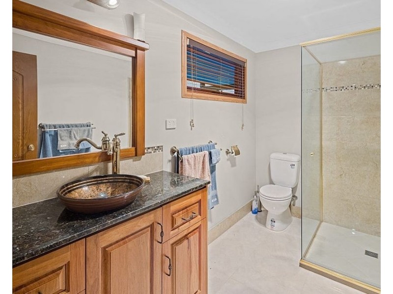 480 Cove Road, Stanmore QLD 4514