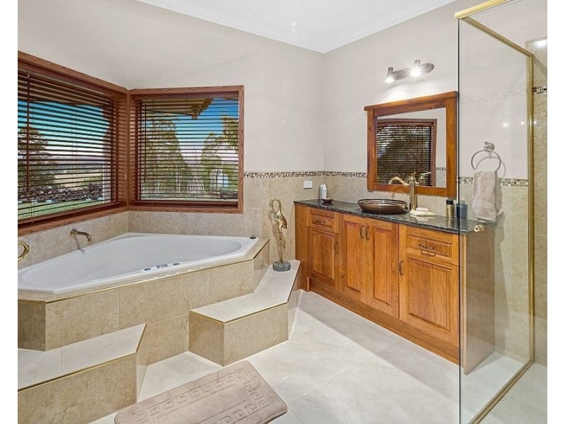 480 Cove Road, Stanmore QLD 4514