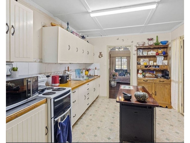 480 Cove Road, Stanmore QLD 4514