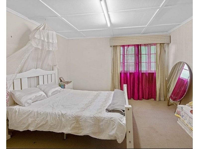 480 Cove Road, Stanmore QLD 4514