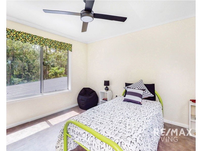 19 Brett Road, Blackbutt South QLD 4306