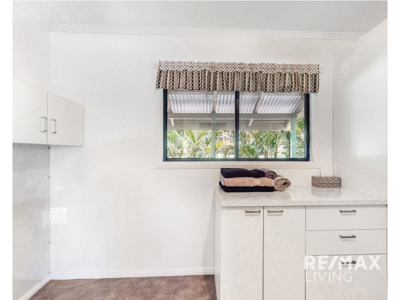 19 Brett Road, Blackbutt South QLD 4306