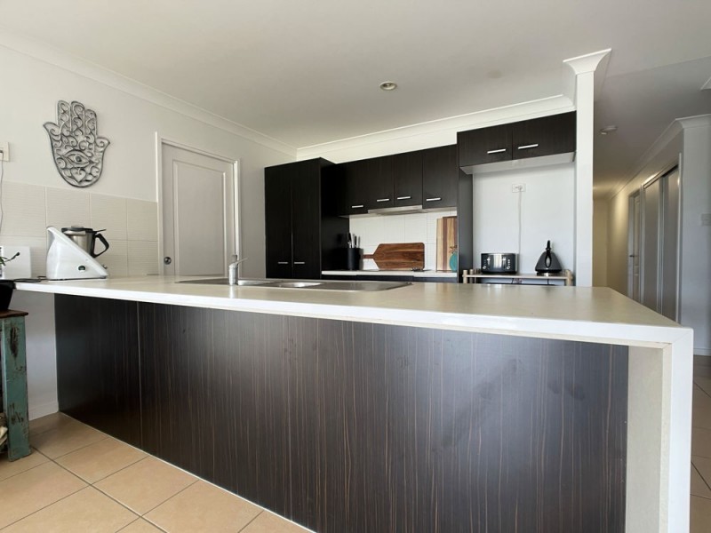 19 Eeles Drive, Morayfield QLD 4506