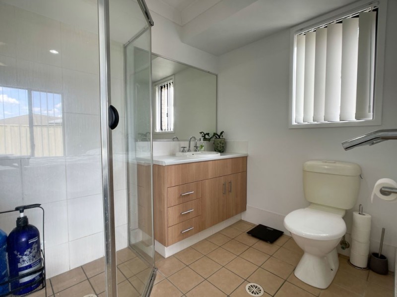 19 Eeles Drive, Morayfield QLD 4506
