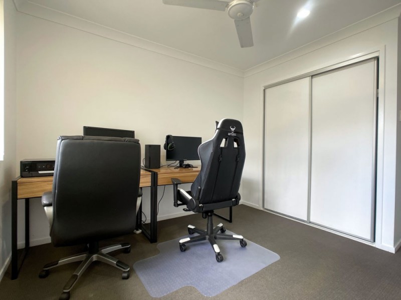 19 Eeles Drive, Morayfield QLD 4506