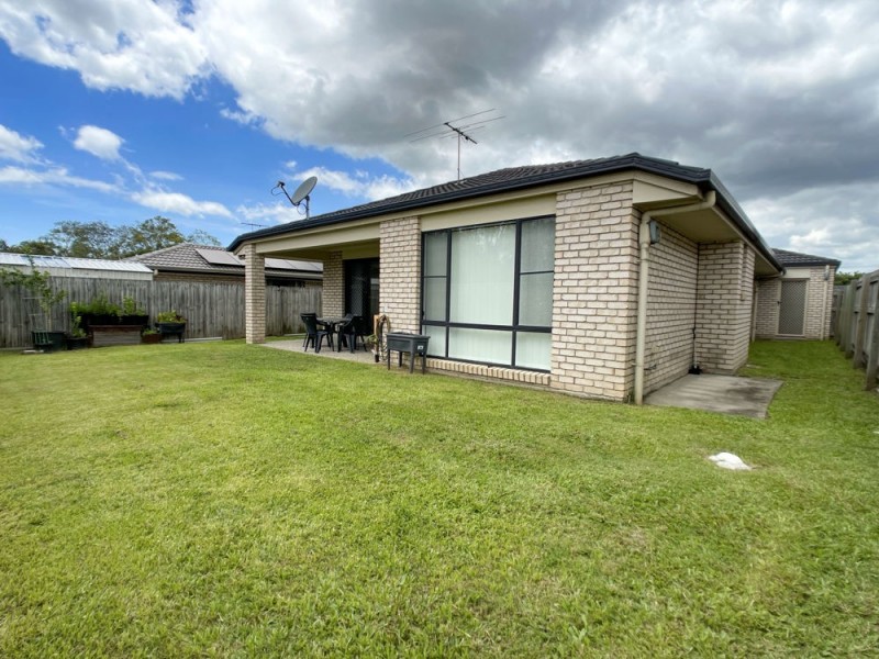 19 Eeles Drive, Morayfield QLD 4506
