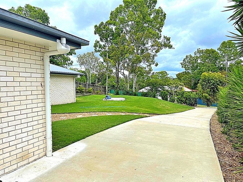 54 Pooles Road, Villeneuve QLD 4514