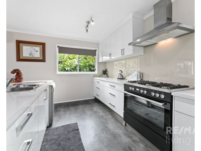 58 Myleema Road, Mount Archer QLD 4514