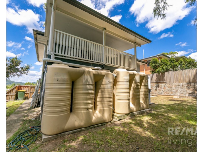 196 Patricks Road, Ferny Hills QLD 4055