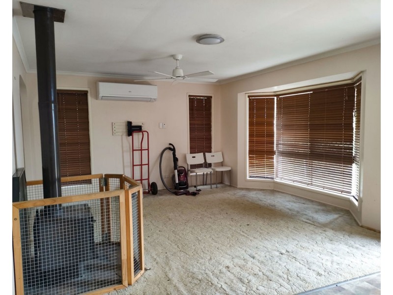 9A Kerr Street, Kilcoy QLD 4515