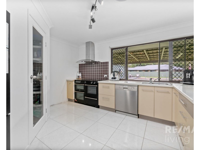 54 Warbler Court, Upper Caboolture QLD 4510