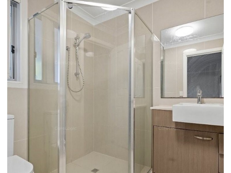 27/29-33 Juers Street, Kingston QLD 4114