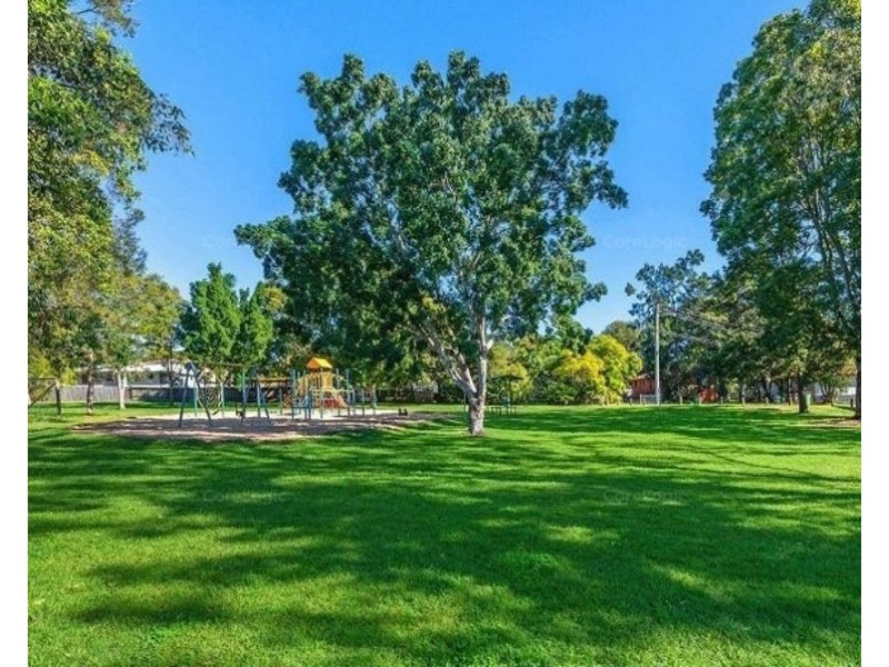 27/29-33 Juers Street, Kingston QLD 4114