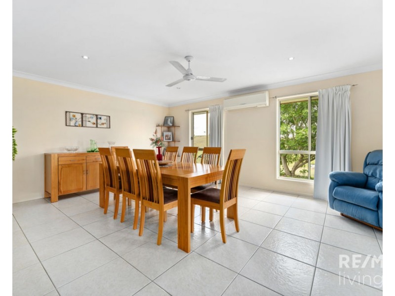 41 Montana Place, Woolmar QLD 4515