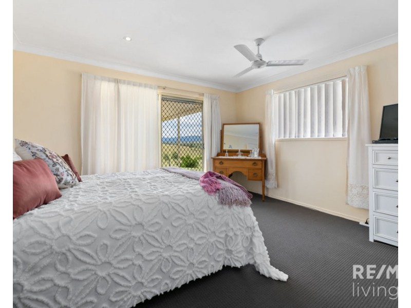 41 Montana Place, Woolmar QLD 4515