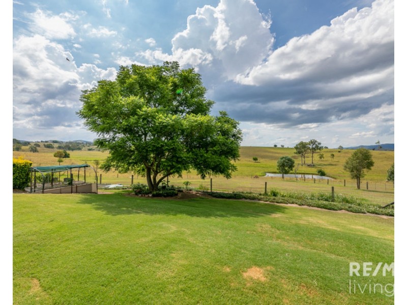 41 Montana Place, Woolmar QLD 4515