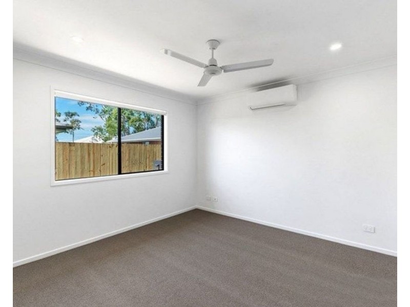 33 Riviera Street, Burpengary QLD 4505