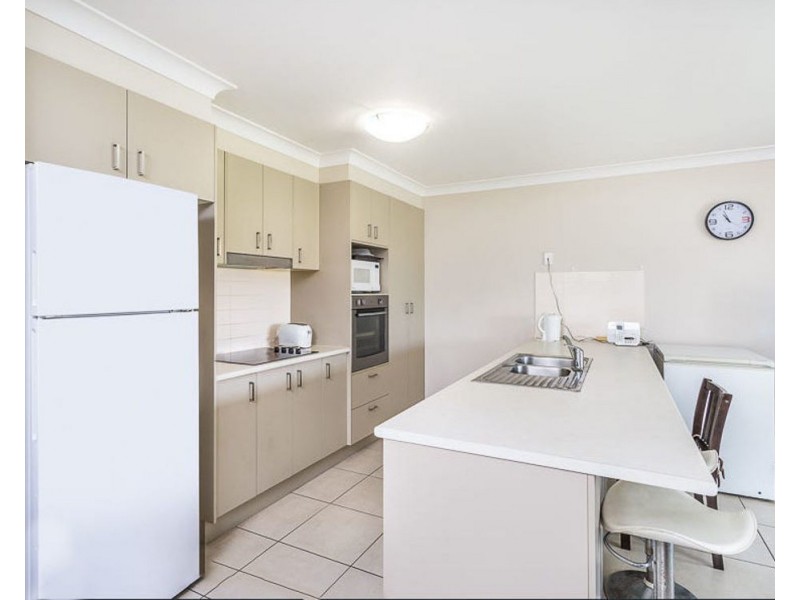 2/44 Water Fern Drive, Caboolture QLD 4510