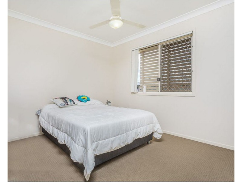 2/44 Water Fern Drive, Caboolture QLD 4510