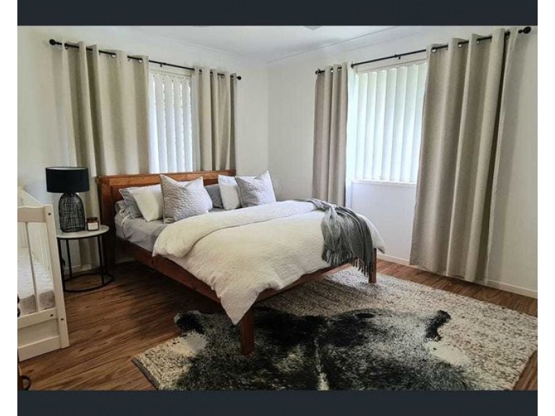 54 Pooles Road, Villeneuve QLD 4514